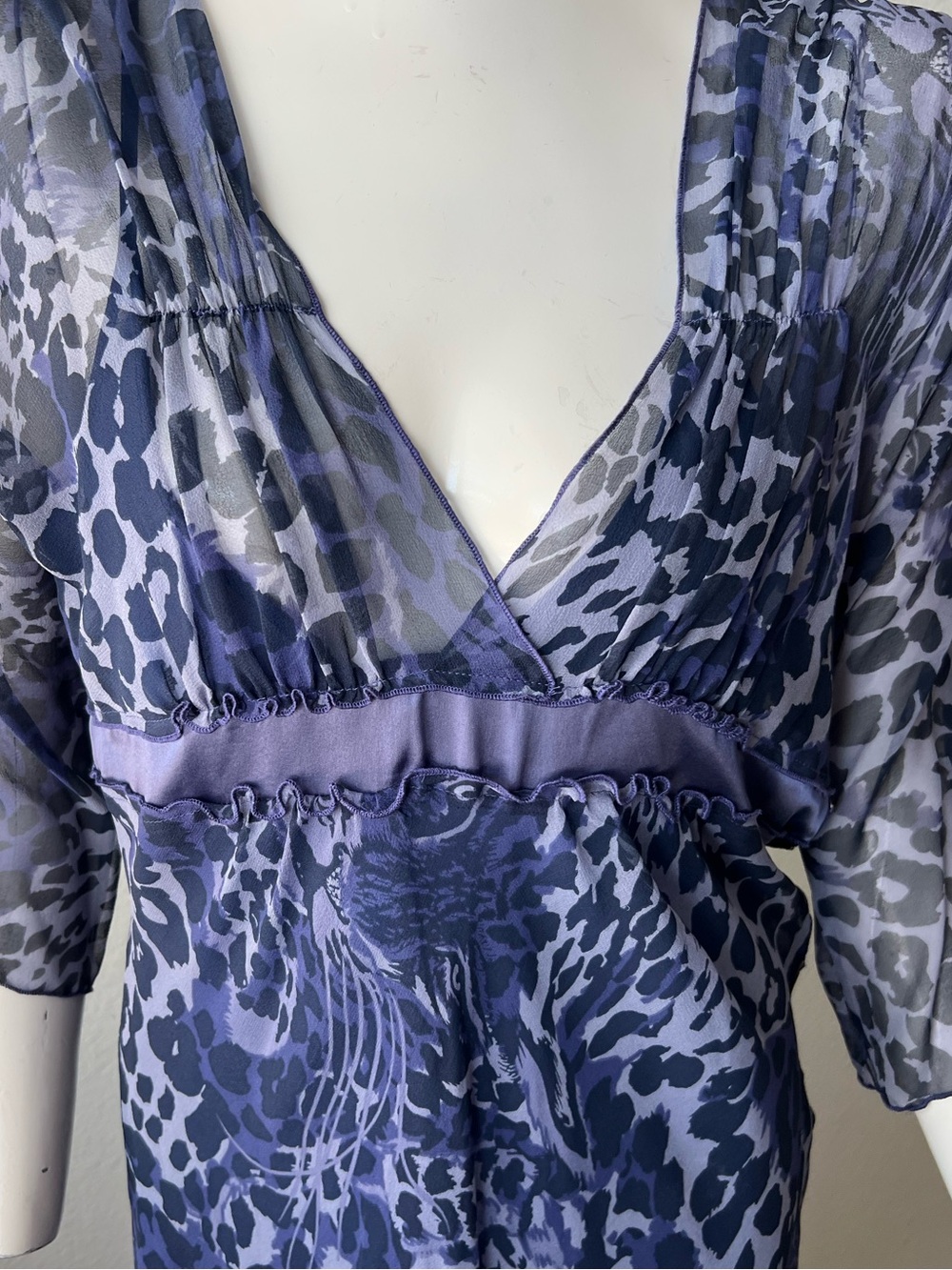 New BCBGIRLS 100% Silk LEOPARD PURPLE DRESS - Picture 15 of 15